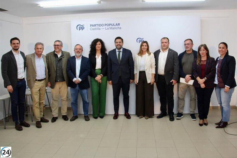 Núñez viaja a Bruselas para defender los intereses del sector agrícola ante la UE.