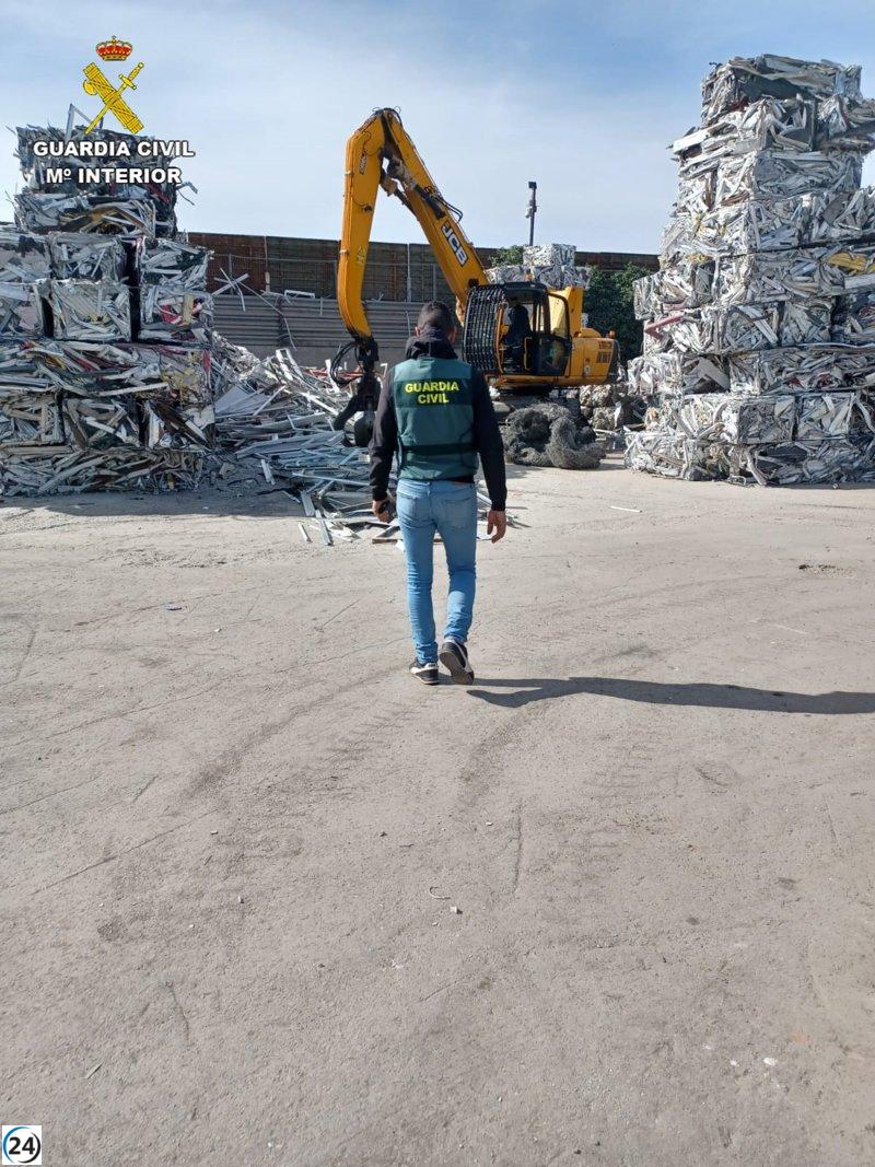 Desmantelan banda que sustraía cableado telefónico en Madrid y Guadalajara, con pérdidas de 170.000 euros.