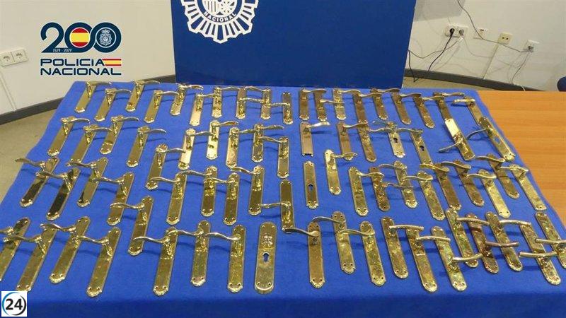 Capturan en Talavera a ladrón de más de cien manillas de puertas.