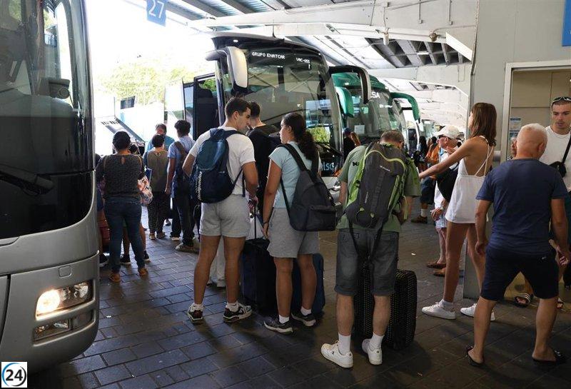Transportes amplía a 34 los corredores del mapa de autobuses tras la negativa regional.