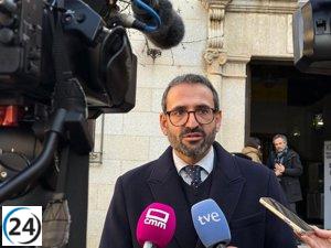 PSOE desafía al PP en C-LM a retirar enmiendas del Estatuto para avanzar en negociaciones.