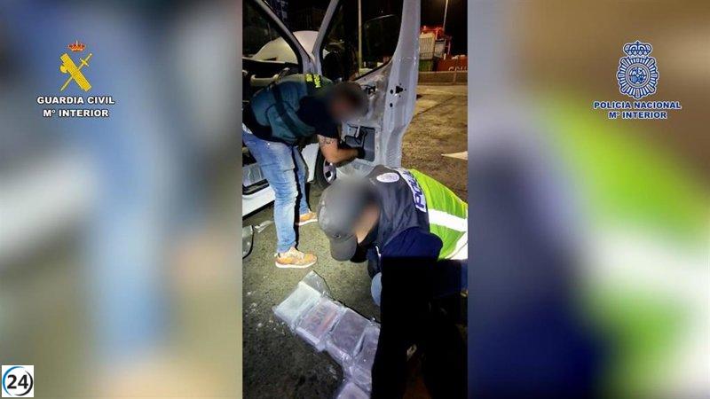 Desmantelan redes de tráfico de drogas entre península y Canarias con la detención de 12 personas.