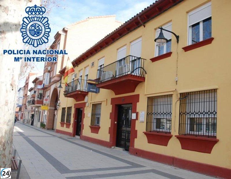 Dos delincuentes reincidentes detenidos por robo violento de 2.000 euros en un comercio de Alcázar.