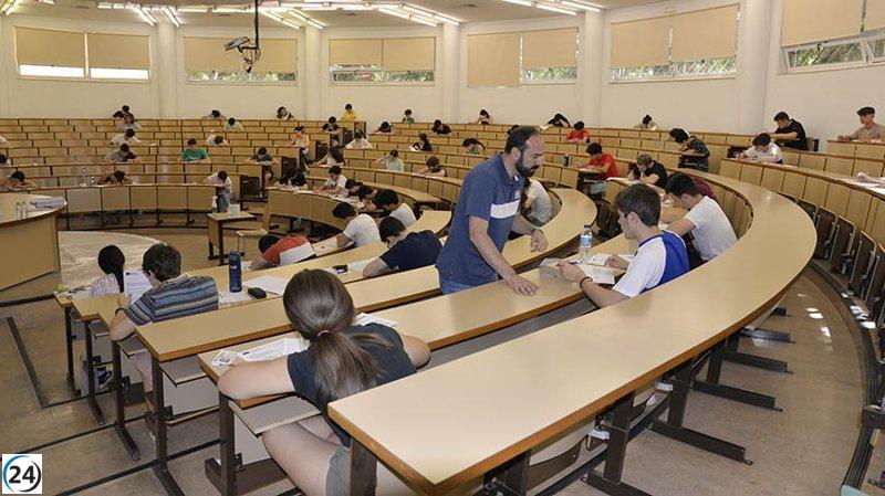 Junta permite la celebración de pruebas de la EvAU en los institutos de las cinco provincias a partir del lunes.