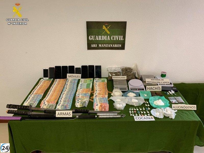 Desarticulan red de narcotráfico en Valdepeñas, Manzanares y La Solana y detienen a 11 personas.