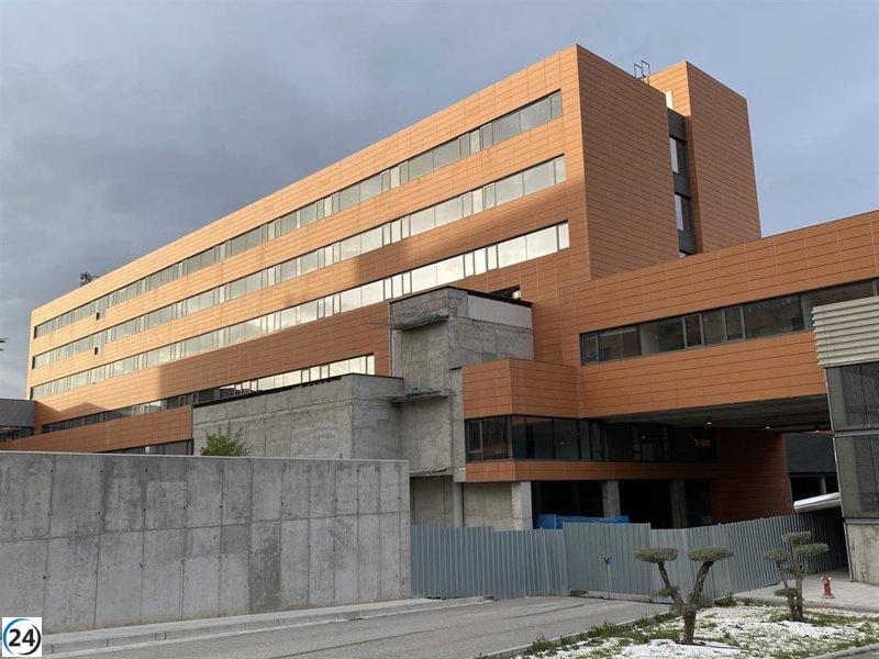 Motorista herido en Guadalajara tras choque con coche.