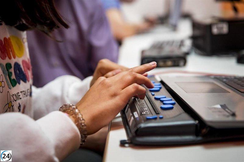 ONCE crea más de mil empleos para personas con discapacidad en C-LM en 2022 y entrega millones en premios.