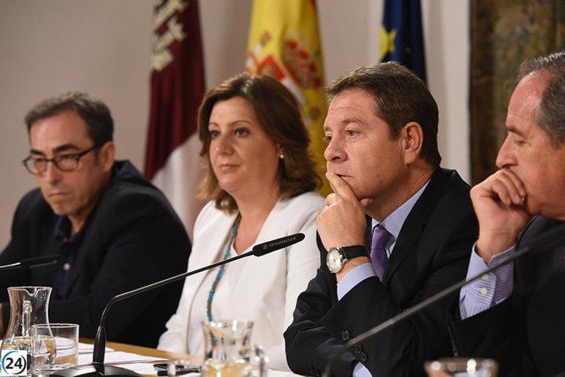 García-Page llama a Cecam, CCOO y UGT a su primera reunión conjunta de la legislatura el 7 de septiembre.