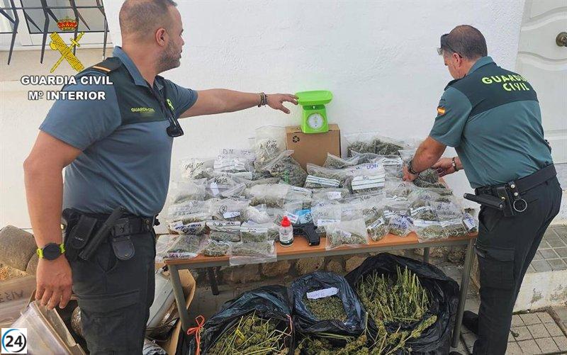 Detienen en Sacedón a individuo por posesión de marihuana y pistola simulada