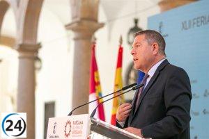 Page insta a enarbolar la Fiesta Nacional para resistir a aquellos que utilizan la identidad como instrumento de confrontación.